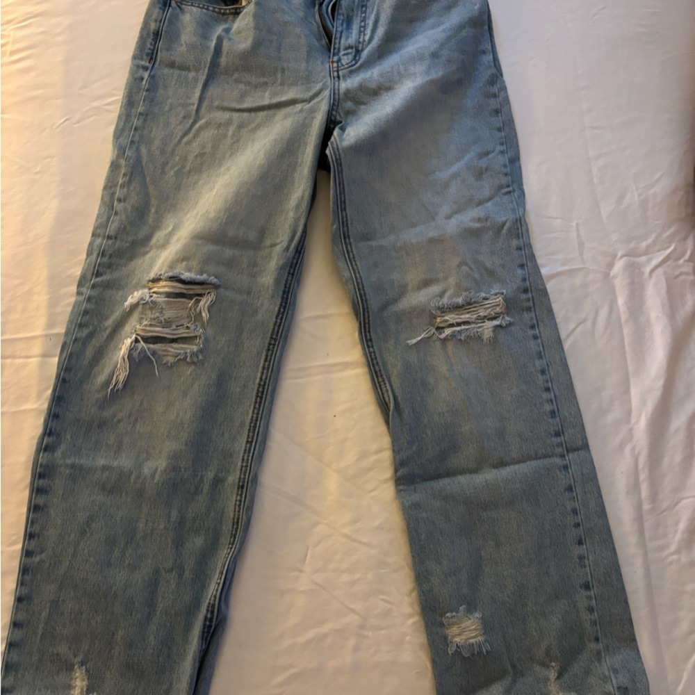 BDG Blue Ankle Cropped Distressed Jeans